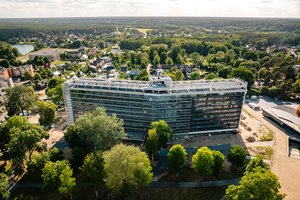 Druskininkuose atsiras visus metus veikiantis jūros bangų baseinas ir viešbučio tipo privačių apartamentų kompleksas su baseinu ant stogo