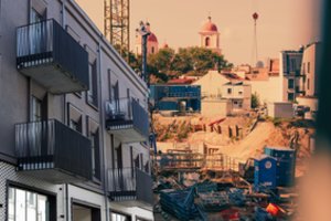 Vilniaus senamiesčio gyventojai apimti nevilties: „Leiskite papasakoti, kaip mes čia vargstame“