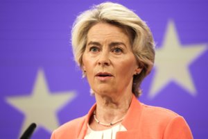 U. von der Leyen Kyjive susitiks su V. Zelenskiu