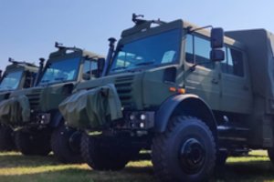 Ministerija papildomai perka pusšimtį krovininių sunkvežimių