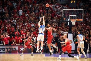 Milijonais besitaškantis „Hapoel“ su netaikliu M. Fosteriu iškrito iš Izraelio taurės