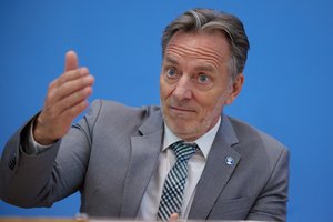 Vokietijos kriminalinės policijos vadas ragina griežtinti kovą su neapykantos nusikaltimais internete