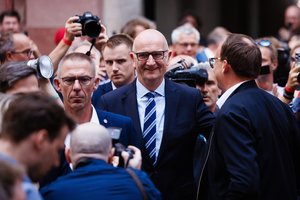 Vokietija išvengė istorinės antrosios kraštutinių dešiniųjų pergalės žemės rinkimuose