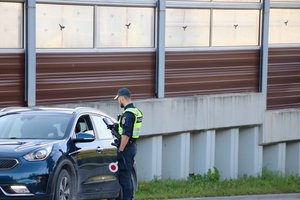 Per savaitę Kauno apskrityje nustatyti 25 beteisiai ir kelios dešimtys neblaivių vairuotojų