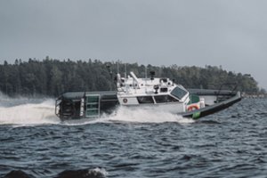 Pasieniečiai gelbėjo Kuršių mariose į bėdą pakliuvusios jachtos keleivius