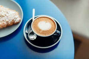 Kaip gerti kavą ryte ir nepriaugti kilogramų: šiukštu nedarykite vienos klaidos