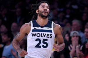 Traumų kaina – buvusi J. Valančiūno komanda atleido D. Rose'ą