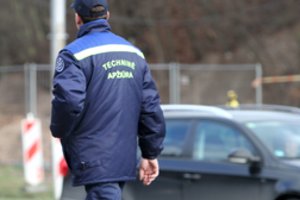 Teismas už korupcines veikas nuteisė kelis buvusius techninės apžiūros darbuotojus: sulaukė kosminių nuobaudų