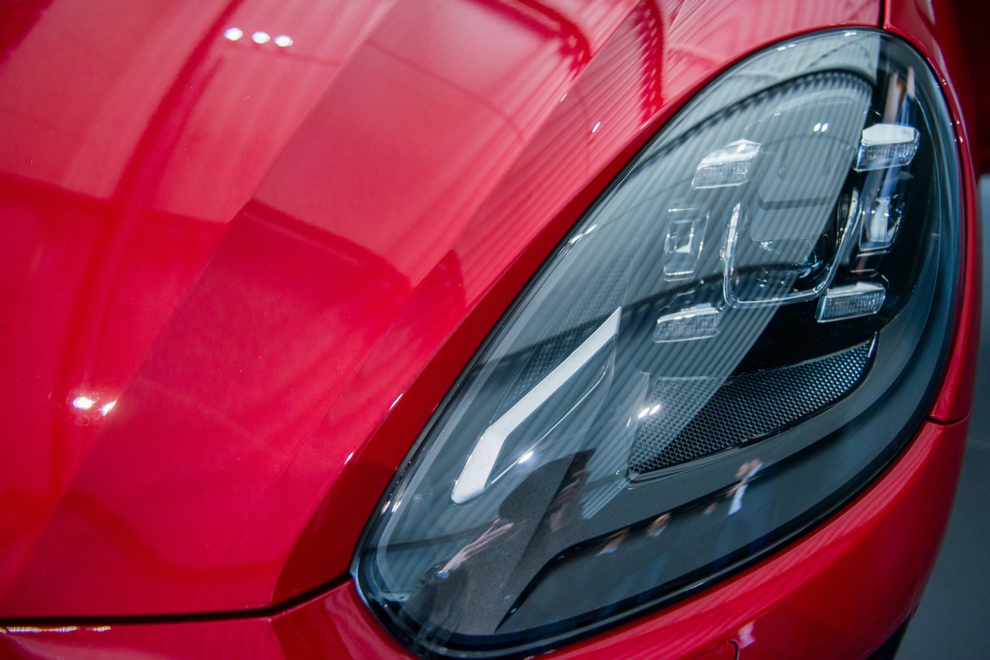 Vagių groiu tapo „Porsche“ detalės.