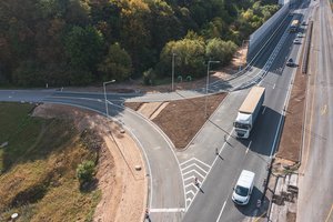 Iš Panerių gatvės ant Kleboniškio tilto vairuotojai patekti dar negalės: darbai užsitęsė