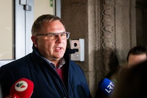 Seimo etikos sargai pradės parlamentinį tyrimą dėl M. Skritulsko dalyvavimo bendrovėje „Rota fortuna“