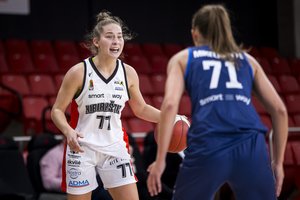 Moterų lygos sezono atidaryme – grandžių kova dėl „BlueIron“ Supertaurės