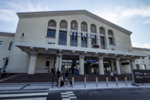 Atnaujintame Vilniaus oro uoste liks sovietinis randas – jo negalima judinti