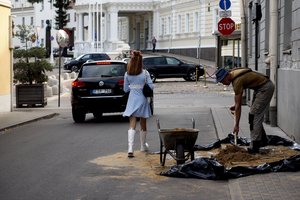 Apnuogino ne vieno darbuotojo skaudulį: dėl šios priežasties kai kurie darbovietės duris ryžtasi užverti visiems laikams