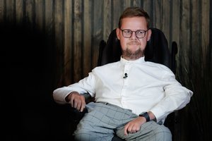 J. Džiugelio agitaciniams laiškams atsiradus VRK akiratyje, jo atsakas dėl kitų plakatų konteineriuose