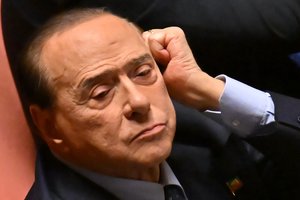 Italijos paštas išleido pašto ženklą su S. Berlusconio atvaizdu