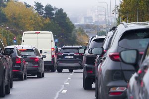 Rugsėjį naujų lengvųjų automobilių registravimas išaugo 10 proc.