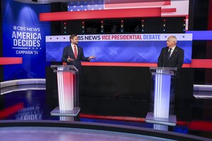 Kandidatai į JAV viceprezidentus J. D. Vance'as ir T. Walzas debatuose susikirto dėl migracijos, abortų ir D. Trumpo