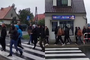 Lenkijos miestuose – žiauri tendencija: migrantus talžo agresyvios „piliečių patrulių“ gaujos