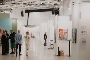 Išankstiniame „ArtVilnius‘24“ atidaryme – Šiaurės Europos šalių dvelksmas ir garsūs svečiai