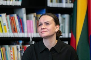 Buvusi kandidatė į Vilniaus merus E. Radvilė sustabdyta neblaivi prie vairo, automobilyje – mažametė dukra