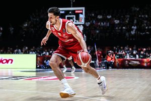 „Olimpia“ toliau byra – prie iškritusio J. Nebo prisijungė ir susižeidęs L. Bolmaro