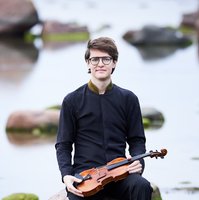 Garsiojo Jonny Greenwoodo iš grupės „Radiohead“ muzika – išskirtiniame koncerte Vilniuje