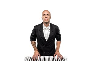 Vidas Bareikis pažėrė naujienų: gerbėjus kviečia į išskirtinio formato koncertus