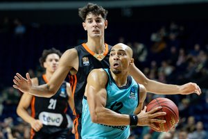 „Wolves“ laivas skęsta Europos taurėje – dar vieną antausį turnyre išrašė vokiečių „ratiopharm“