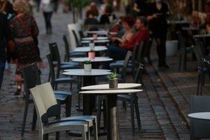 Po naujovių Kauno senamiestyje užsakymų mažėja drastiškai: dalis gyventojų užsisakyti maisto iš šių vietų išvis nebegalės