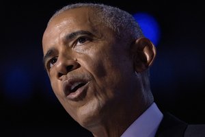 Buvęs JAV prezidentas B. Obama įsitraukia į K. Harris rinkimų kampaniją