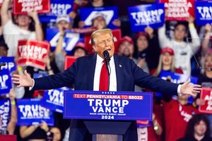 D. Trumpas dar kartą atmetė galimybę susiremti su K. Harris antruose debatuose