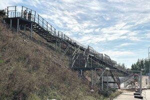 Staigmena vilniečams: nauji laiptai nuves į kapines