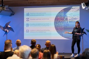 Energetikos ir ekosistemų kaimynystė: vėjo parkai sukuria naujas buveines jūros gyvūnijai