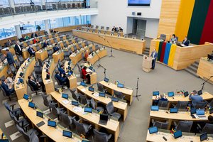 Per ketverius metus sumenko pasitikėjimas Seimu: palankiai instituciją vertina mažiau nei trečdalis gyventojų