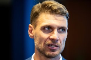 Skaudžiai LTOK prezidento rinkimus pralaimėjęs M. Marcinkevičius nesismulkino kaltinimais: „supuvusi sistema“, „prezidentės melai“, „didesnė baimė“