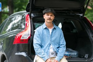 Į garsaus bičiulio namus atvykęs A. Bružas rėžė: „Oho, kokią čia netvarką slepi“