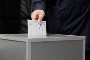 Partijos Seimo rinkimams sukaupė daugiau kaip 3,2 mln. eurų: gausiausiai savo sąskaitą pripildė konservatoriai