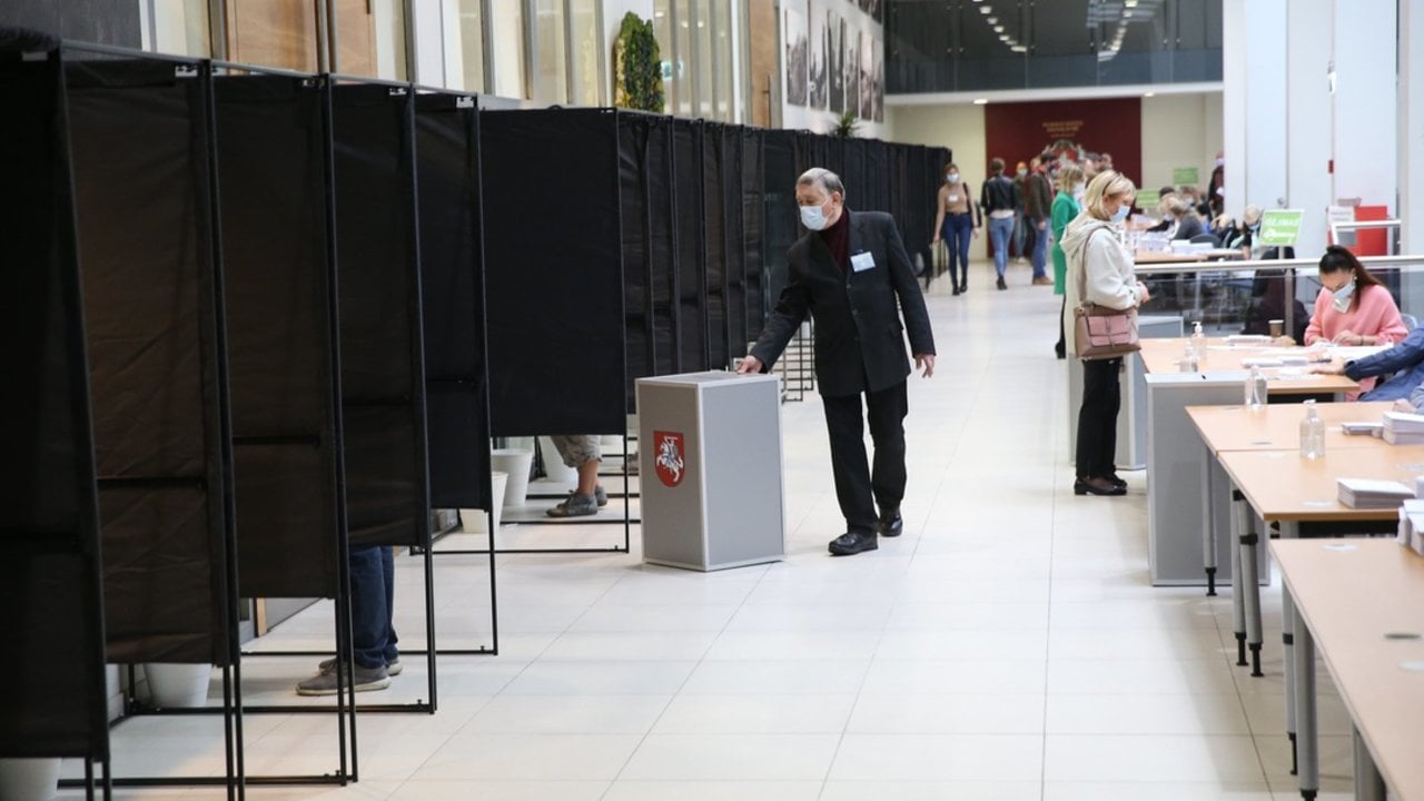 Nors šiemet Seimo rinkimai vieni ramiausių, neapsieita be pažeidimų