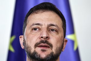 „Der Spiegel“ skelbia apie Ukrainos strategijos lūžį: dėl taikos svarsto atiduoti teritorijų Rusijai