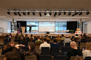 Raganos, nemirėliai ir stebuklai: į 35-ąjį „Lituaniconą“ susibūrė visos Lietuvos fantastai