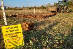 Kariuomenės išminuotojai Akmenės r. savaitgalį naikino rekordinį karo laikų sprogmenų kiekį