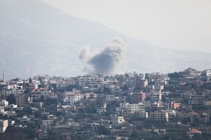 „Hezbollah“ paskelbė atakavusi Izraelio karinio jūrų laivyno bazę netoli Haifos