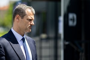 Prakalbo po balsų perskaičiavimo Utenoje už brūkšnio likęs G. Paluckas: svarstau uždegti žvakelę  