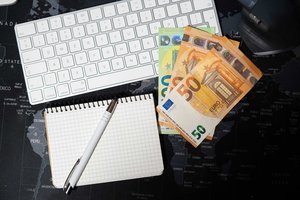 Parlamentas linkęs pritarti siūlymui drausti priešiškose valstybėse veikiančioms įmonėms dalyvauti viešuosiuose pirkimuose