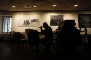 Prahoje ketinama uždrausti organizuotas naktines turistų „ekskursijas“ po barus