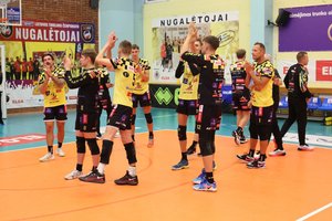 Lietuvos komandos pergalingai startavo Latvijos-Lietuvos tinklinio lygoje