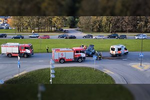 Kaune vertėsi BMW, vairuotojai prireikė greitosios