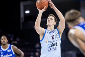 „Neptūną“ įveikusi „CBet“ – nenugalima KMT varžybose