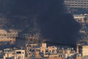 Po Izraelio kariuomenės nurodymo evakuotis – smūgiai pietų Beirutui